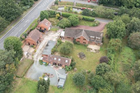 10 bedroom detached house for sale, Residential Property with Business Aspect on Bittell Farm Road, Alvechurch, Birmingham, B48 7AF