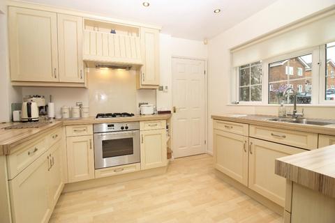 4 bedroom detached house for sale, McDermott Road, Borough Green TN15