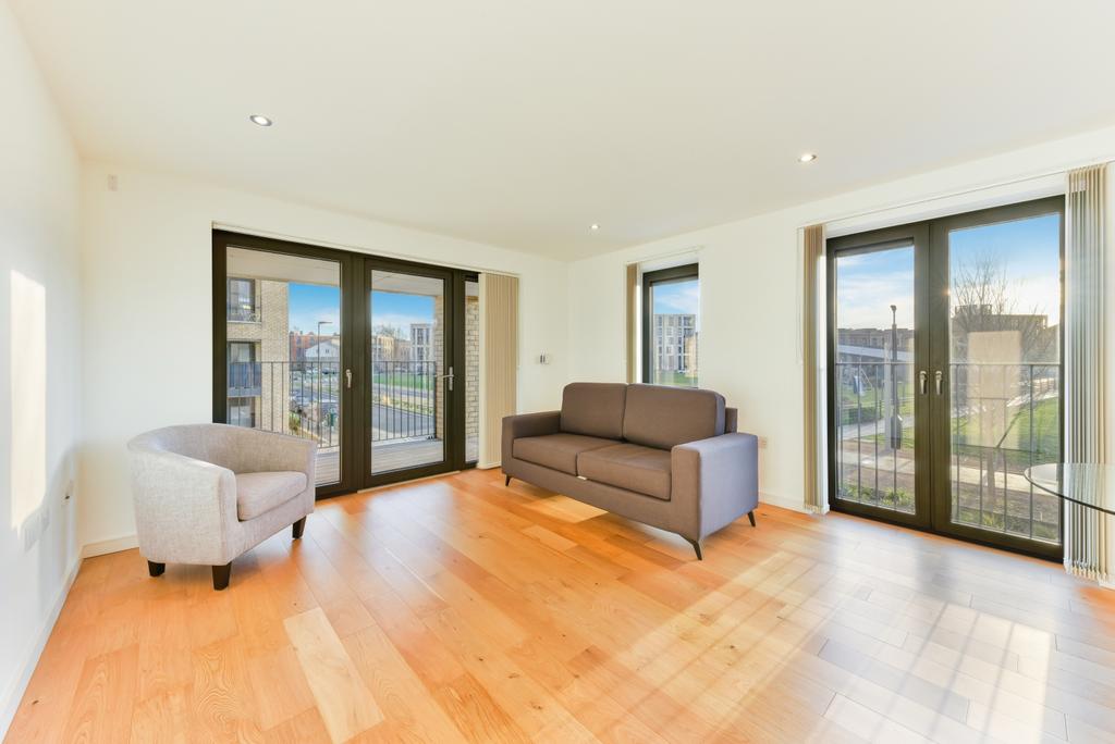 Oval Quarter, Hamilton Building, Oval SW9 2 bed apartment to rent £