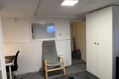 undefined, Springfield Road, Guildford GU1