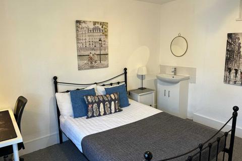 undefined, Springfield Road, Guildford GU1