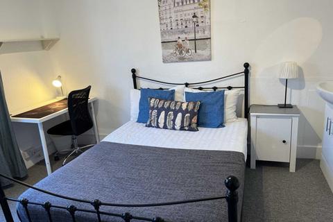 undefined, Springfield Road, Guildford GU1