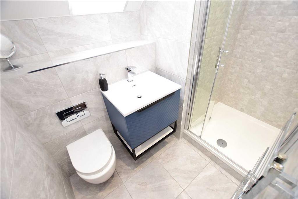 Ensuite