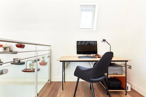 2 bedroom terraced house for sale - Dunworth Mews, Notting Hill, London, W11