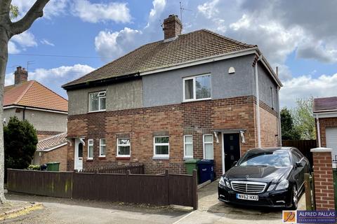2 bedroom semi-detached house for sale - Newbold Avenue, Off Newcastle Road