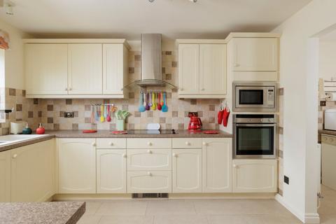 5 Embrook, Oddington, Moreton-in-marsh, GL56 0XS