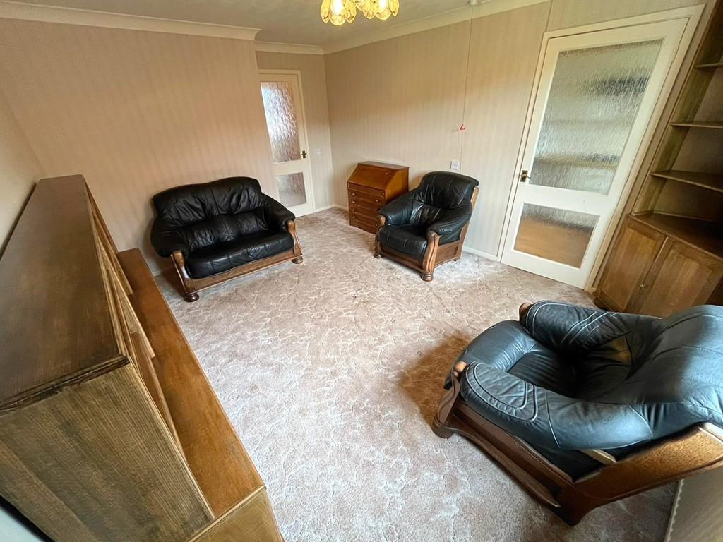 Living room to Kitch