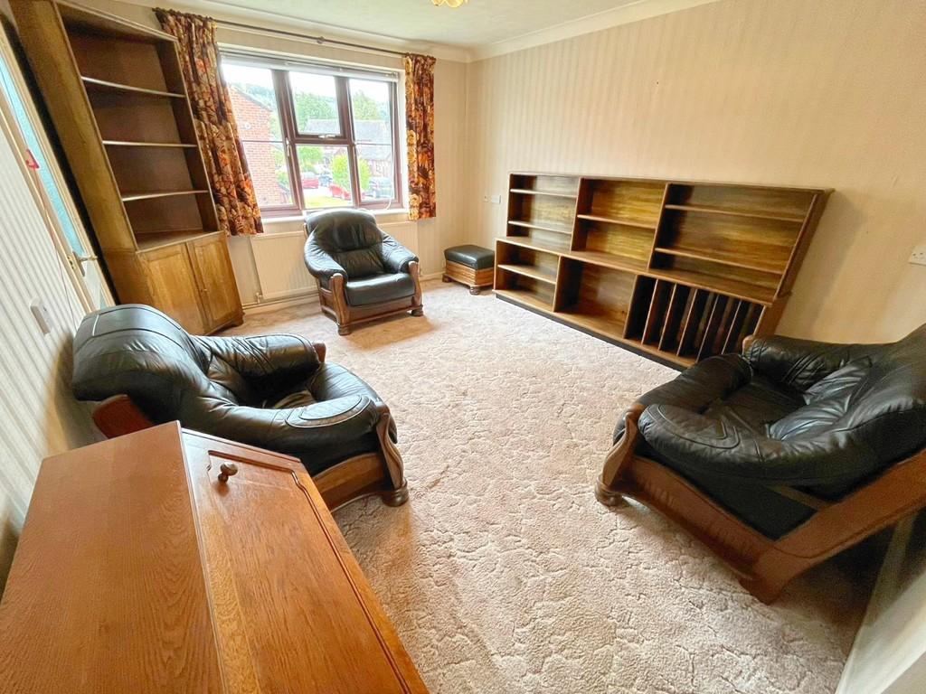 Living Room alt
