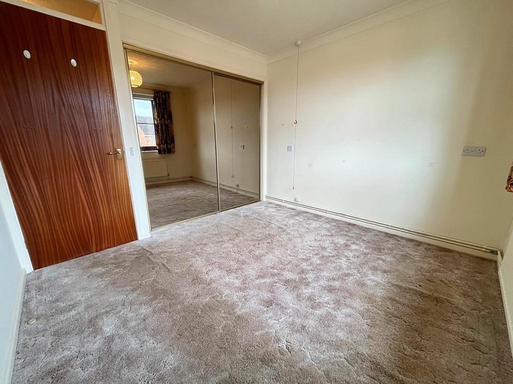 Bedroom one to wardrobe