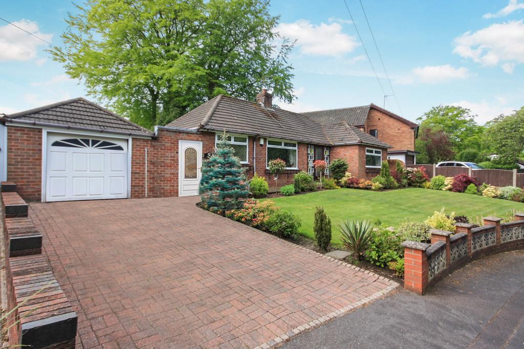 Linley Road, Talke, StokeonTrent 2 bed detached bungalow for sale £