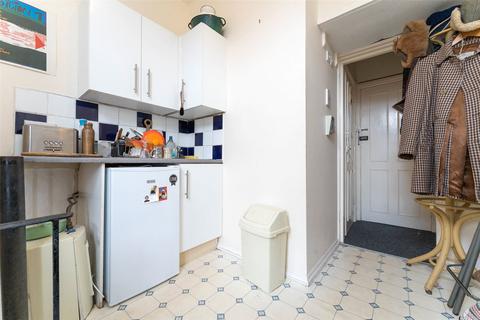 Studio to rent, Goldsmid Road, Hove, BN3