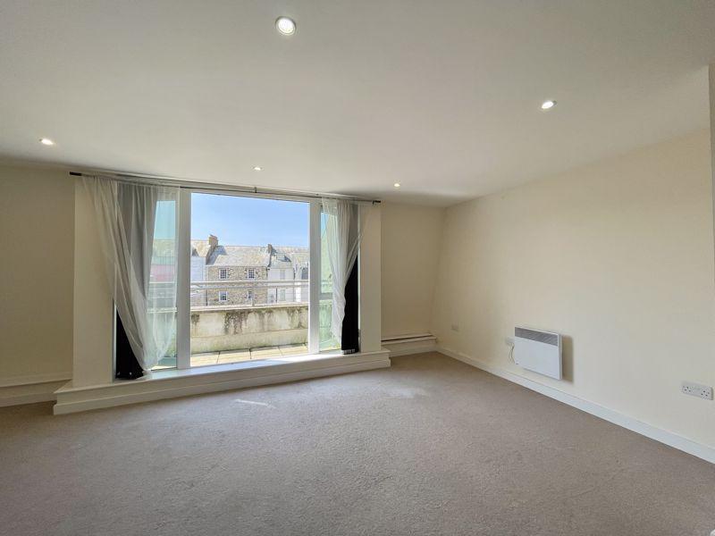 Living Room &amp;...