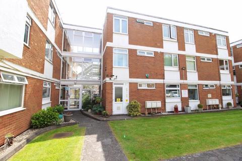 Flat 28, Spring Court Birmingham Road, Walsall, WS1 2NS