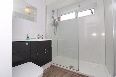 Flat 28, Spring Court Birmingham Road, Walsall, WS1 2NS