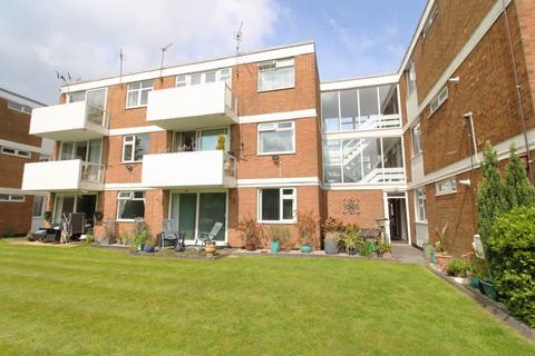 Flat 28, Spring Court Birmingham Road, Walsall, WS1 2NS