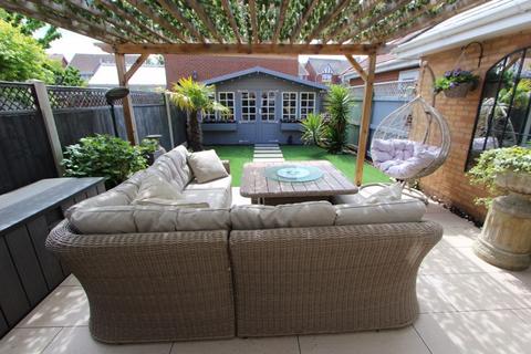 3 bedroom house for sale, Wainwright Close, Rhos on Sea