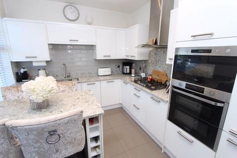 3 bedroom house for sale, Wainwright Close, Rhos on Sea