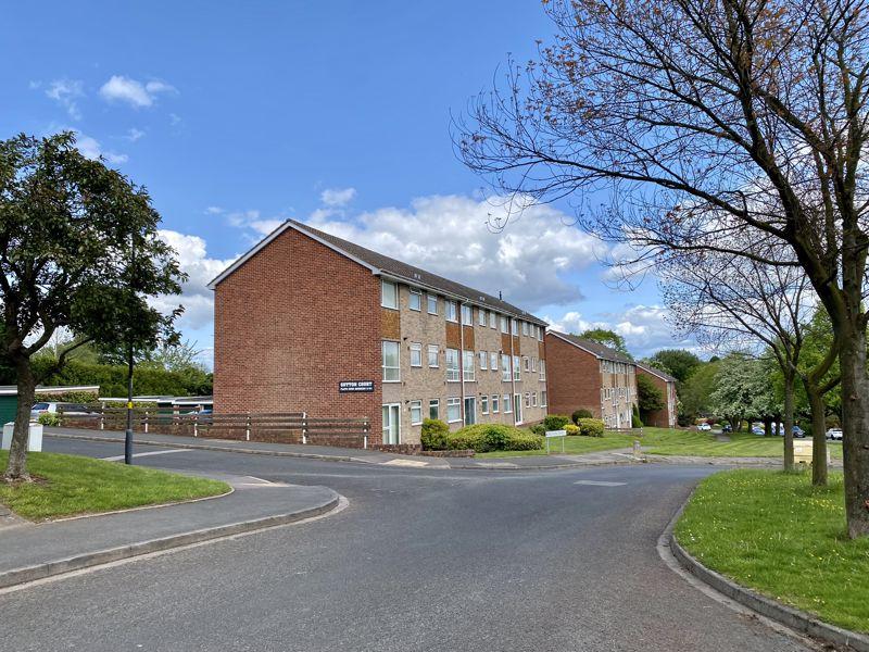 Sutton Court, Little Sutton Lane, Sutton Coldfield, B75 6SF 2 bed