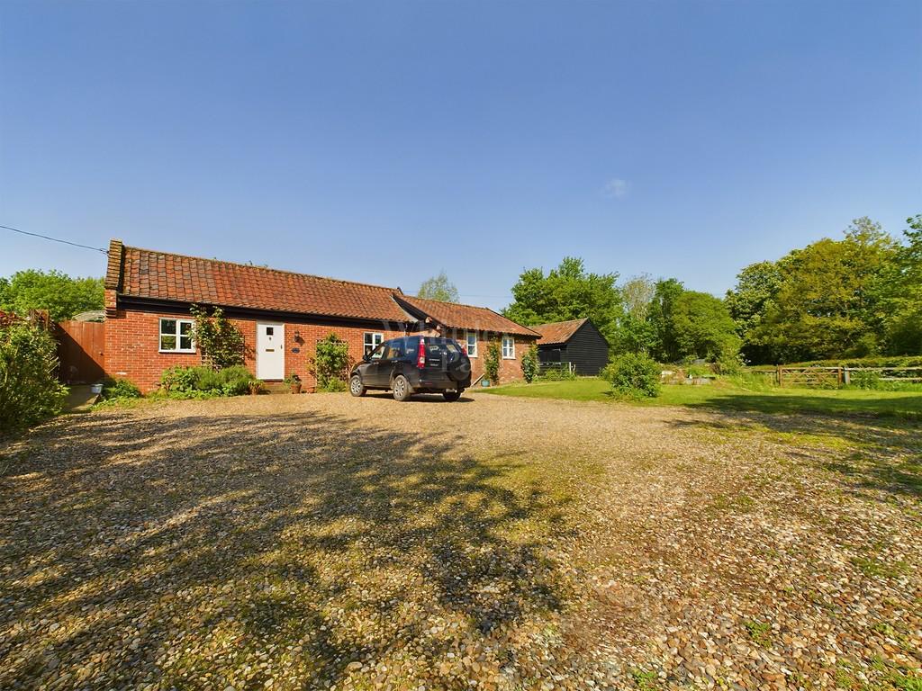 Stoney Lane, Pulham Market 2 bed barn conversion for sale £475,000