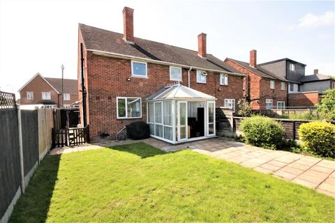 12 Alverstoke Road, Romford, RM3 8QR