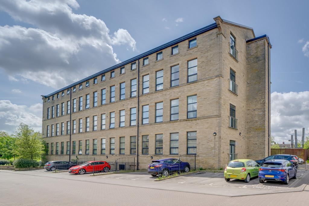 Cavendish Court, Drighlington 1 bed apartment £119,950