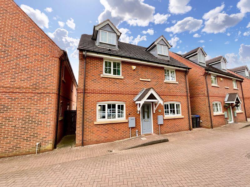 Millbrook Gardens, Blythe Bridge 4 bed detached house for sale £300,000
