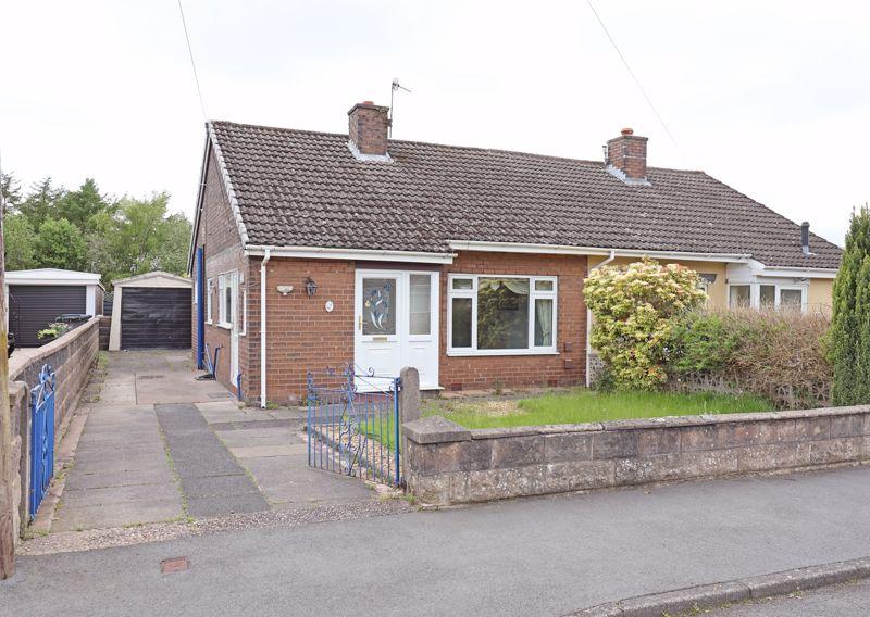 Carpenter Road, Longton 2 bed semidetached bungalow for sale £140,000