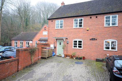 3 bedroom semi-detached house for sale, High Street, Telford TF8