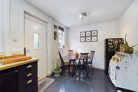 29 Paradise, Coalbrookdale, Telford, TF8 7NP