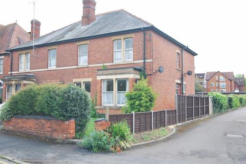 24 Heathville Road, Gloucester, GL1 3DS