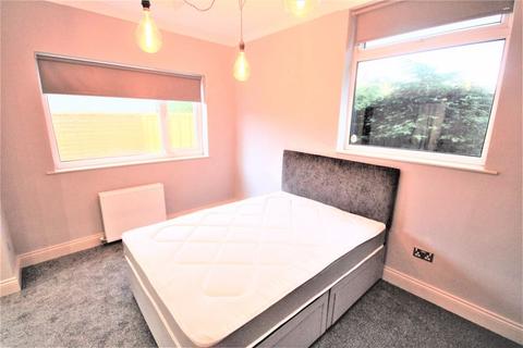 4 bedroom property for sale - Southcoates Lane, Hull, HU9