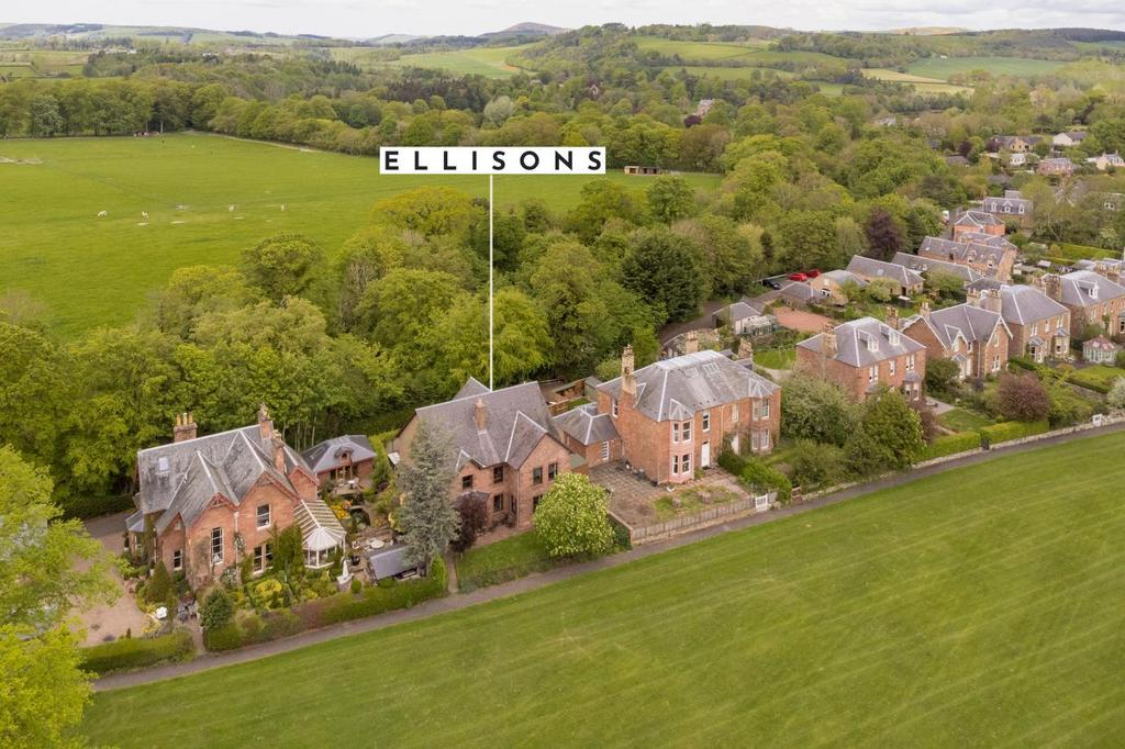 Brockies Hole, St. Boswells, Melrose 4 bed detached house £395,000