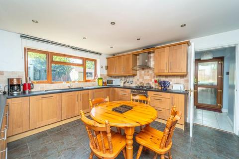 6 bedroom detached house for sale, Newport TF10