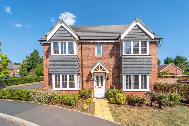 Stone Bridge, Newport TF10 3 bed detached house £345,000