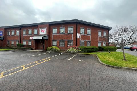 Industrial unit to rent, Broadoak Business Park, Manchester M17