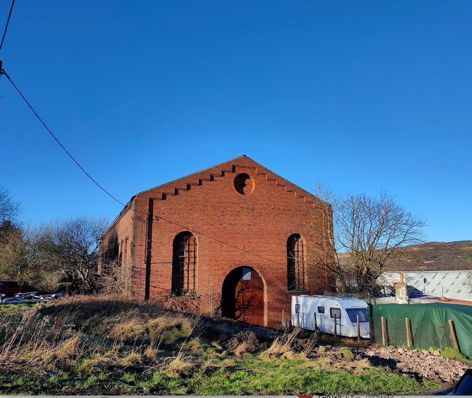 Opposite C Row, Side... Mixed use £90,000