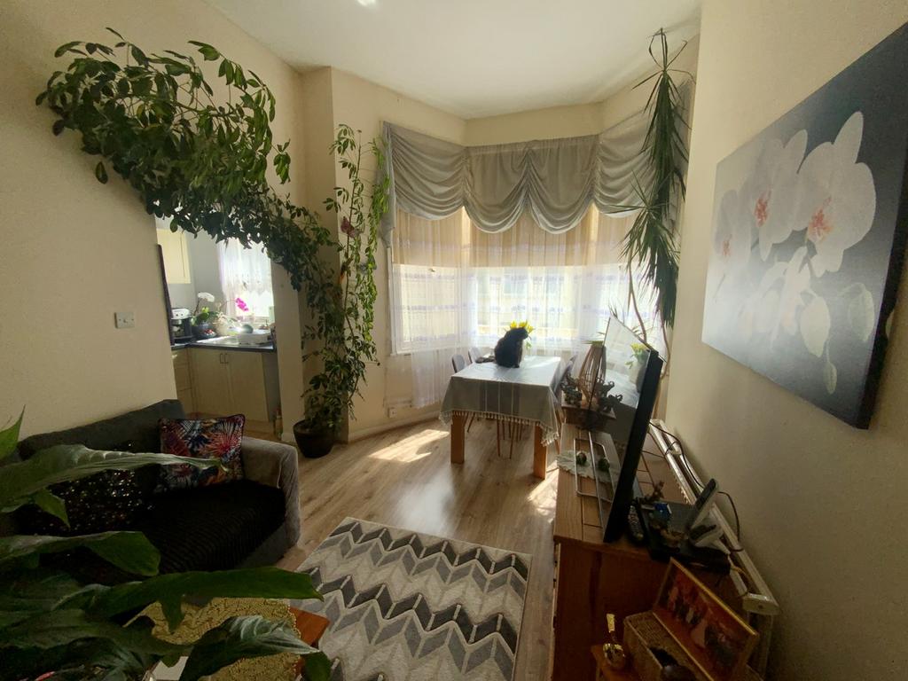 Bedford Square, Brighton, BN1 1 bed flat for sale £225,000