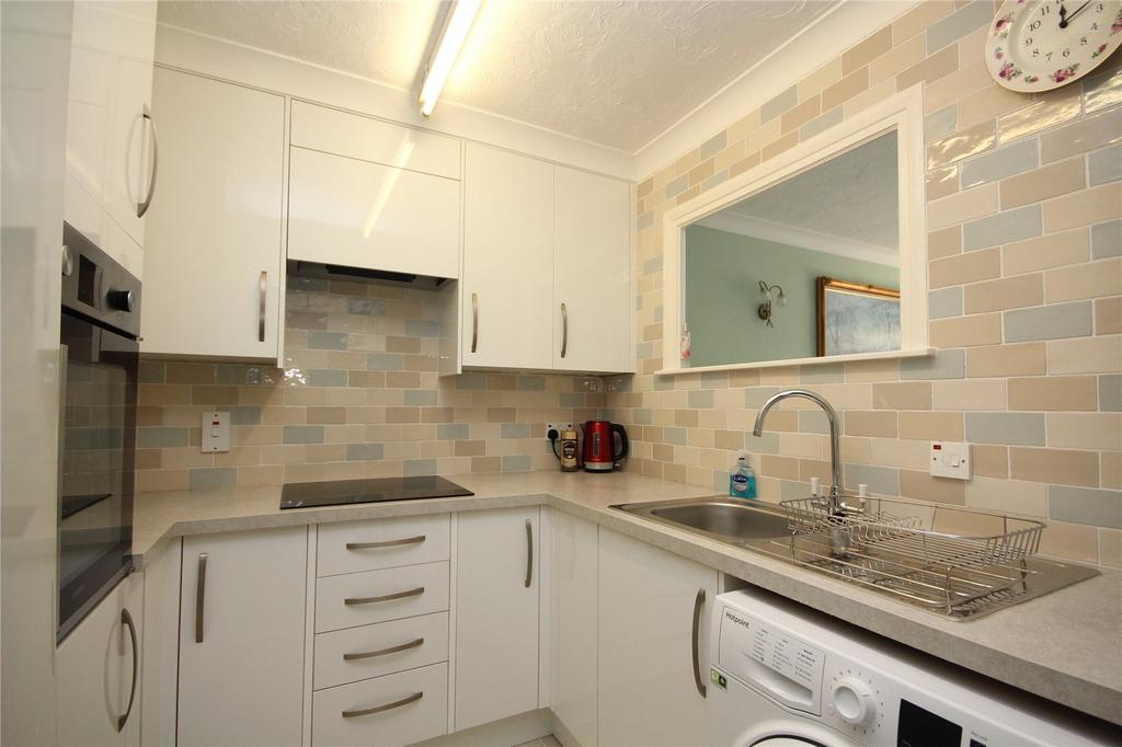 Bickerley Road, Ringwood, Hampshire... 1 bed retirement property for sale £100,000