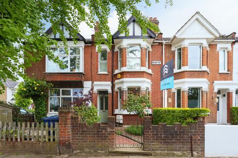 2 Northcroft Terrace, London, W13 9SP