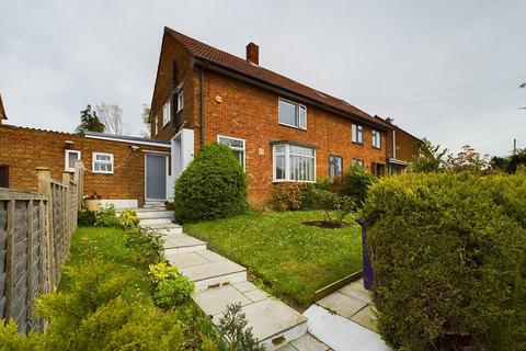 3 bedroom semi-detached house for sale - Mountjoy, Hitchin, SG4