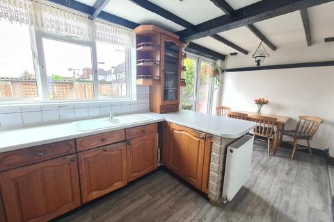 70 Culvers Avenue, Carshalton, SM5 2BL