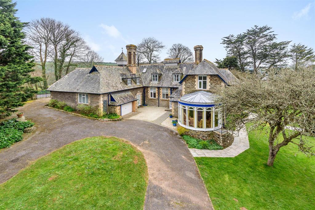 Newton Ferrers, Plymouth 6 bed detached house for sale £1,600,000