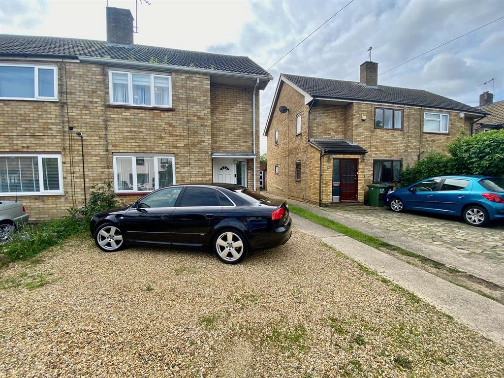Campion Road, Peterborough 3 bed semidetached house for sale £239,000