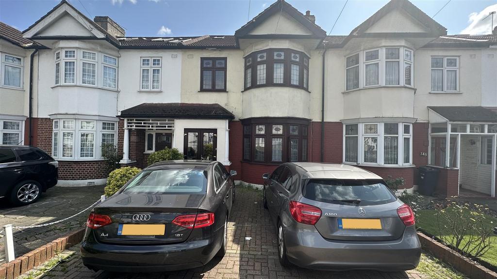 Redbridge Lane East, Redbridge, IG4 5DB 5 bed terraced house for sale