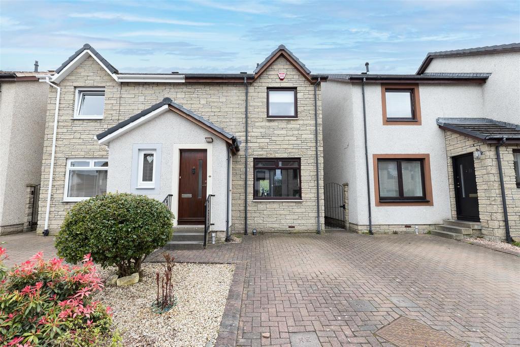 South Inch Park, Perth 2 bed house £177,000