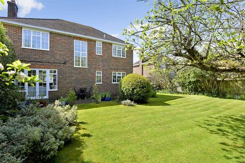 4 bedroom detached house for sale - Chinthurst Park, Shalford, Guildford