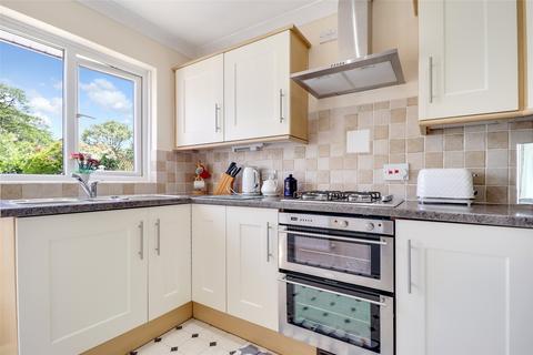 10 Four Acres, Bideford, EX39 3RW