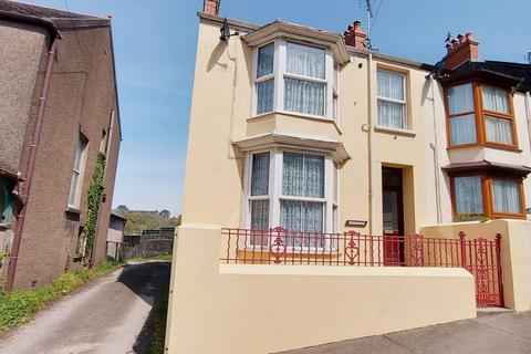 3 bedroom end of terrace house for sale, Greenhill Road, TENBY, Pembrokeshire. SA70