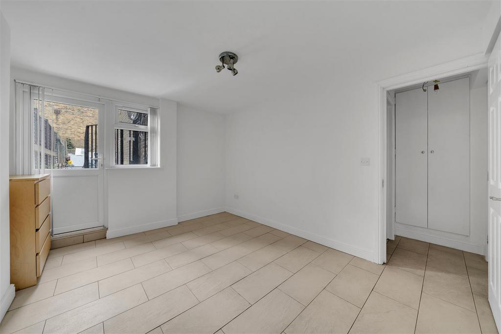 Bedroom #1