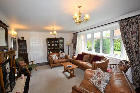 4 bedroom detached house for sale, Yorkshire Side, Eastoft